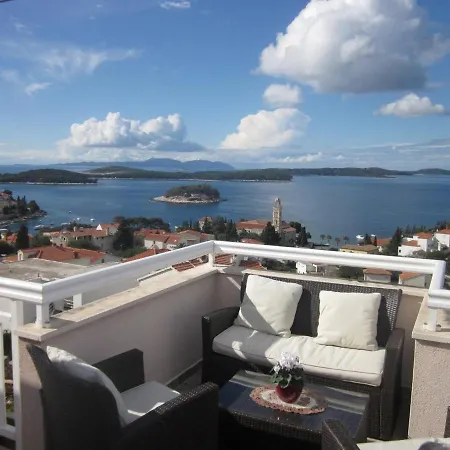 And With Wifi Hvar - 20114 3* Hvar Town